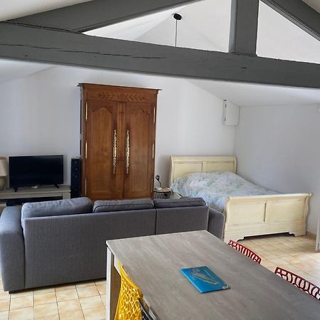 Maison Chez Meme Barbatre Luaran gambar