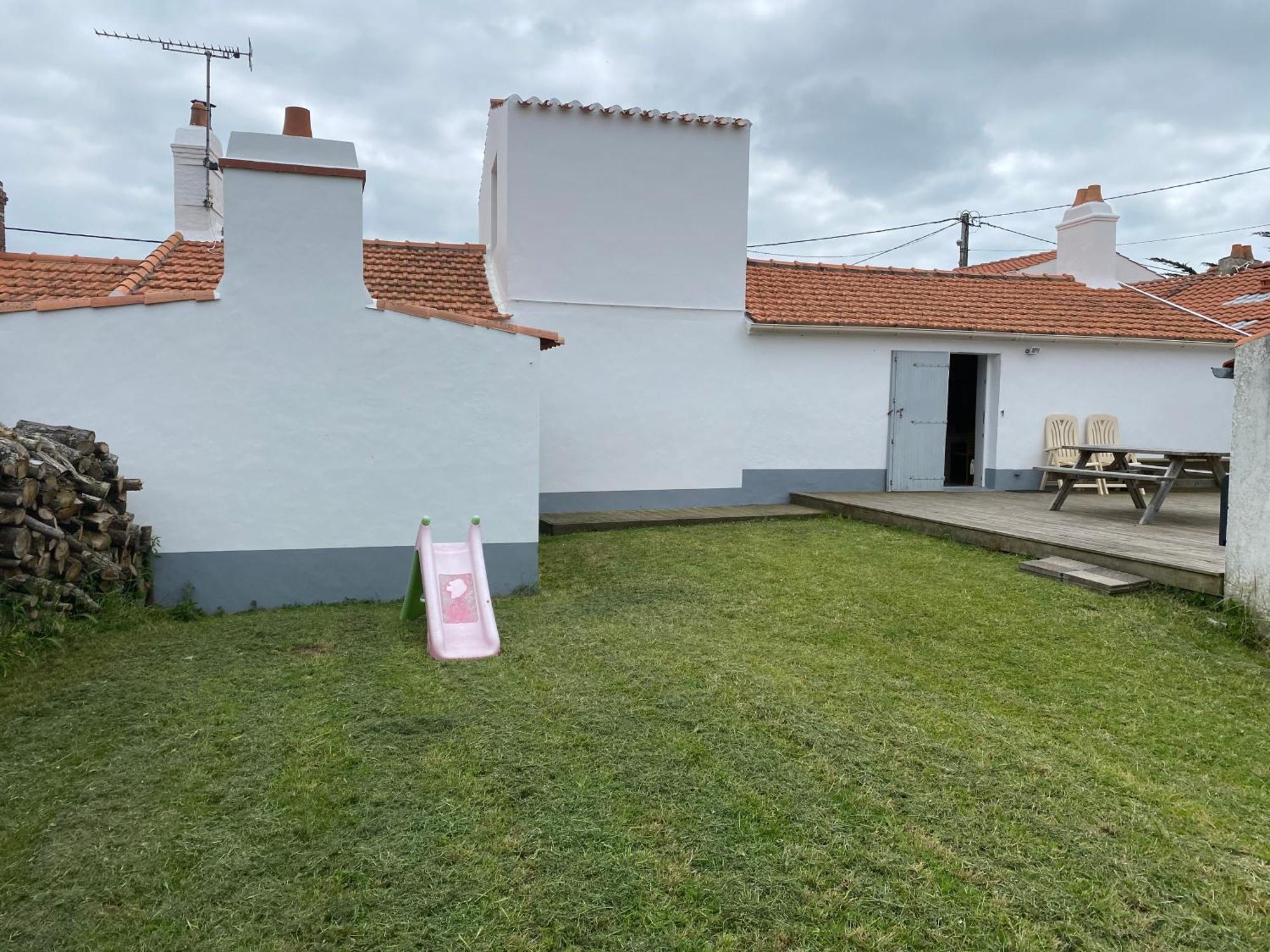 Maison Chez Meme Barbatre Luaran gambar